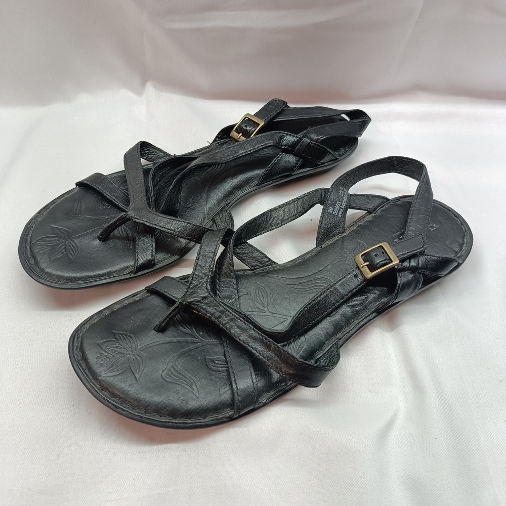 Born Black Leather Strappy Slingback Thong Sandals Floral Embossed D65903 Size 9